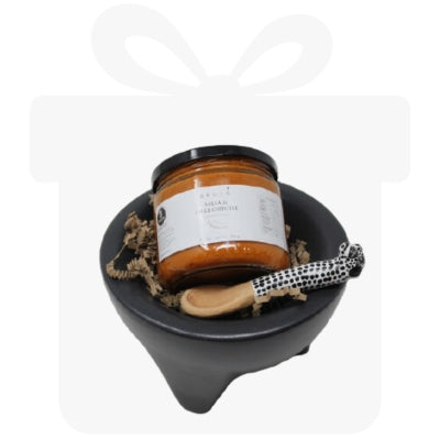 PRODUCTO BROTÓ MOLCAJETE NEGRO Y CUCHARA JAGUAR